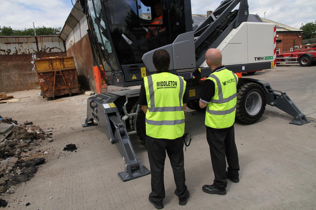 C H Middleton invest in a Terex® Ecotec Waste Handler again! | Hub-4