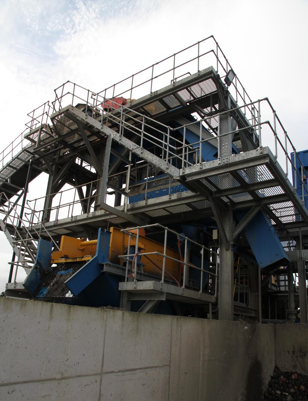 Parnaby Cyclones supply Wm Hamilton & Sons with a Coarse Material Wash ...